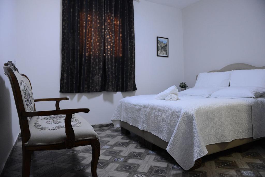 Mensa Christi Guesthouse นาซาเรธ ภายนอก รูปภาพ
